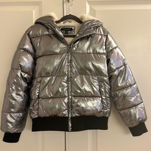 Girls 10-12 Tahari puffer jacket, metallic pewter. Size 10-12.